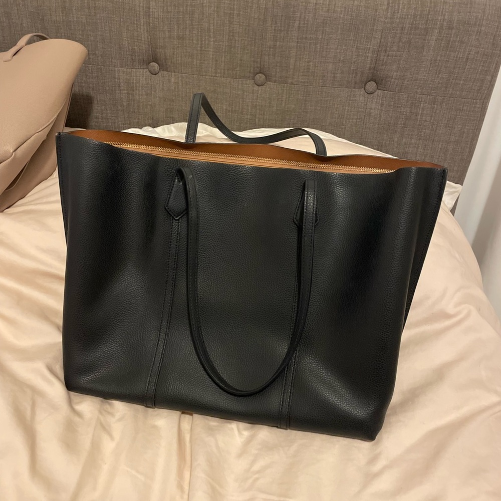 Tory Burch black tote bag - Picture 3 of 6